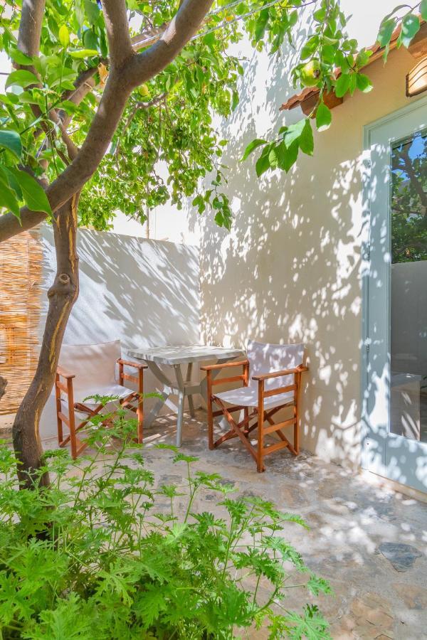 Christina Boutique Studios Elounda Екстериор снимка