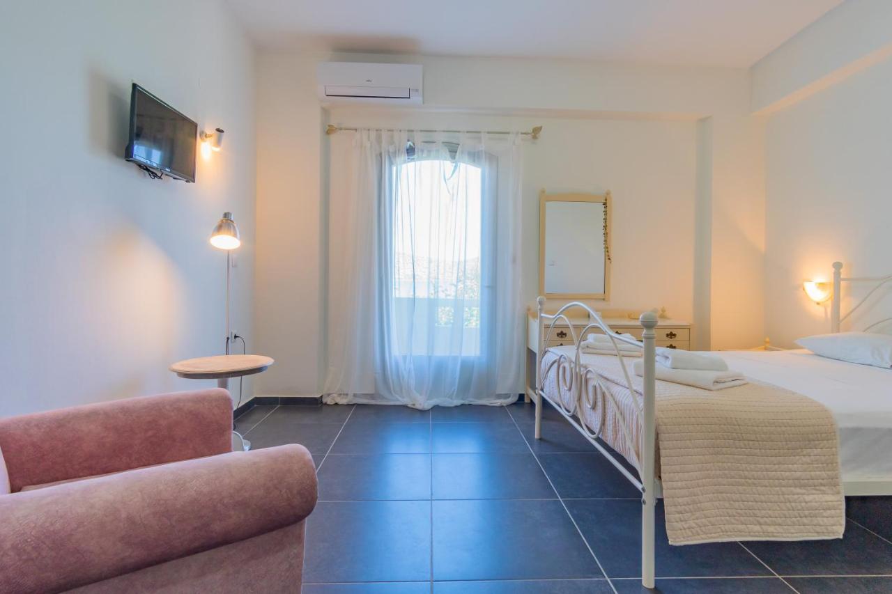 Christina Boutique Studios Elounda Екстериор снимка