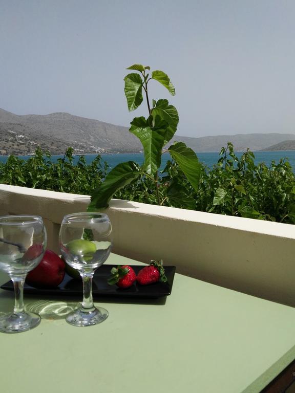 Christina Boutique Studios Elounda Екстериор снимка
