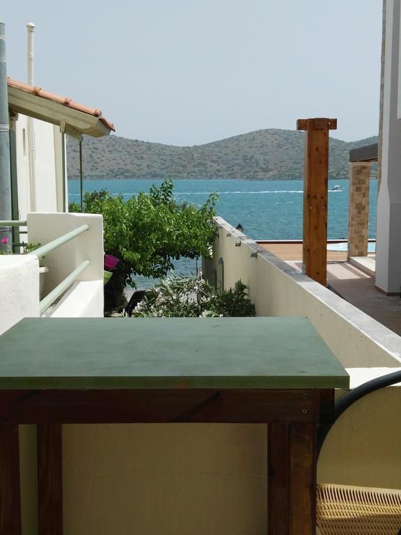 Christina Boutique Studios Elounda Екстериор снимка